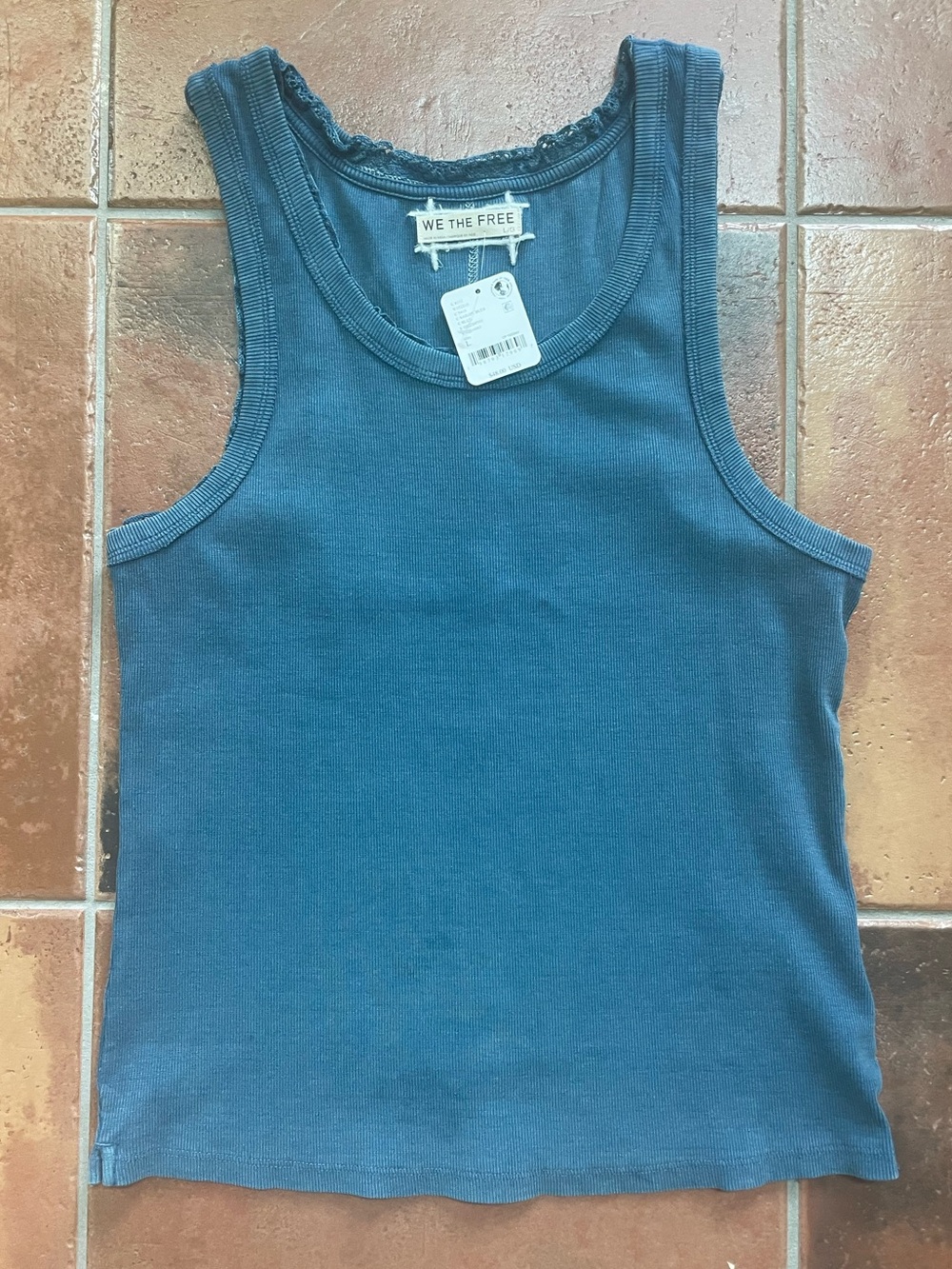 NEW Rowan Tank heart 💙 Large - Picture 2 of 7